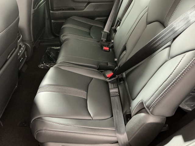 new 2025 Honda Pilot car, priced at $48,280