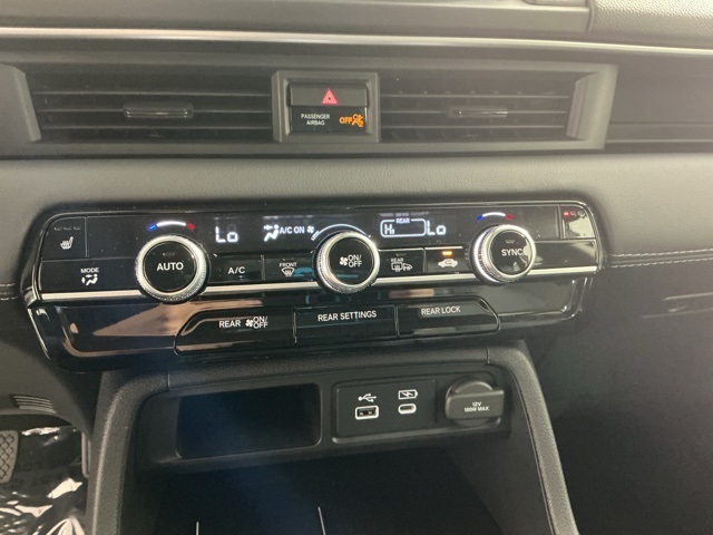 new 2025 Honda Pilot car, priced at $48,280