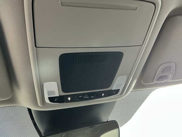 new 2025 Honda Pilot car, priced at $48,280