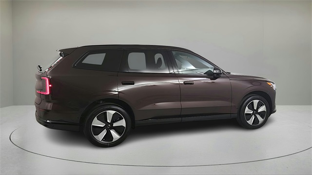 new 2025 Volvo EX90 car, priced at $81,290