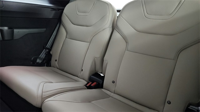 new 2025 Volvo EX90 car, priced at $81,290