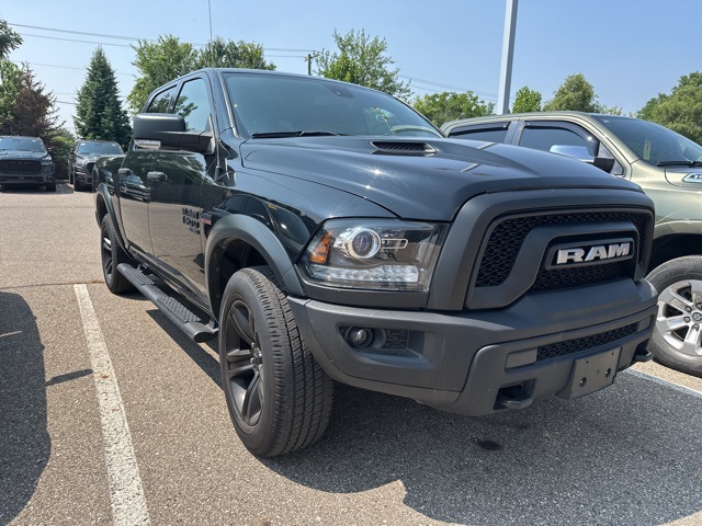 used 2022 Ram 1500 Classic car, priced at $34,500