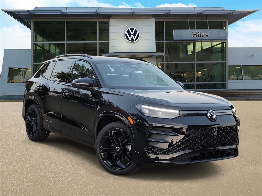 new 2025 Volkswagen Tiguan car, priced at $37,136
