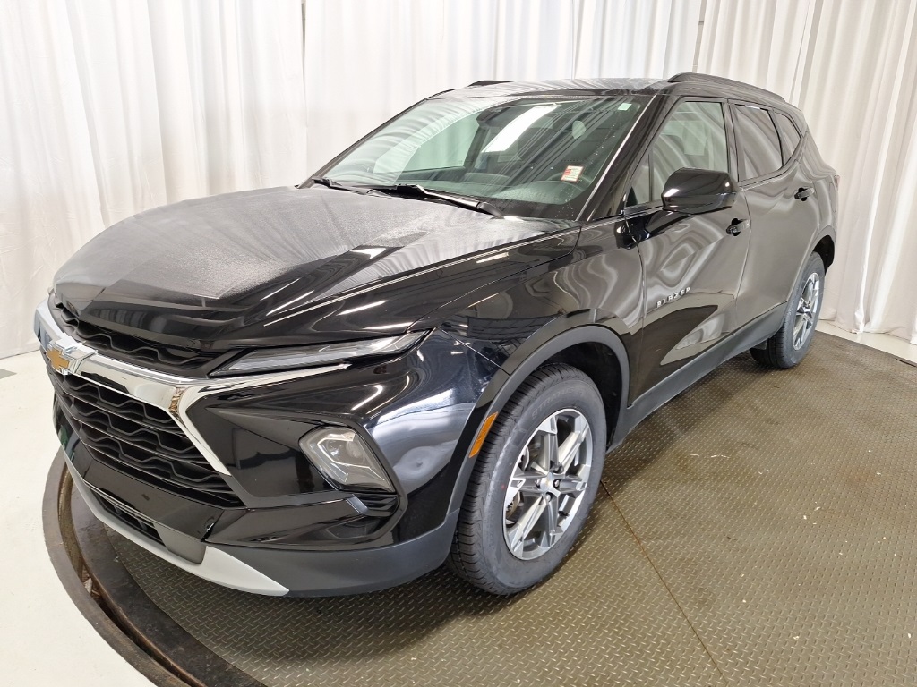 used 2024 Chevrolet Blazer car, priced at $25,494