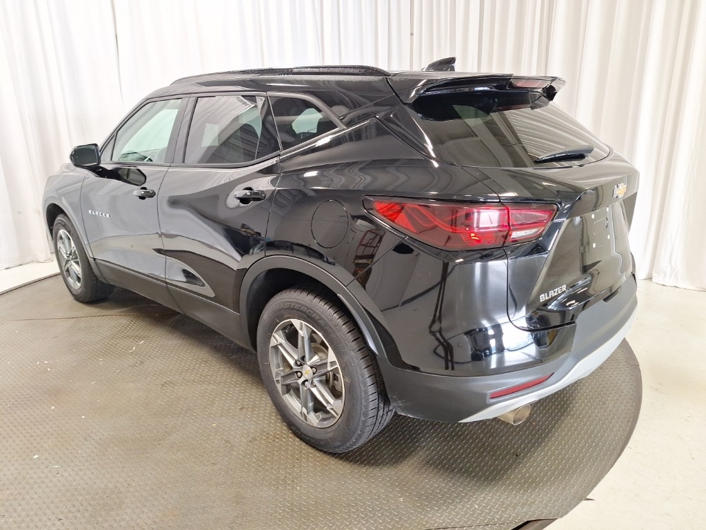 used 2024 Chevrolet Blazer car, priced at $25,494