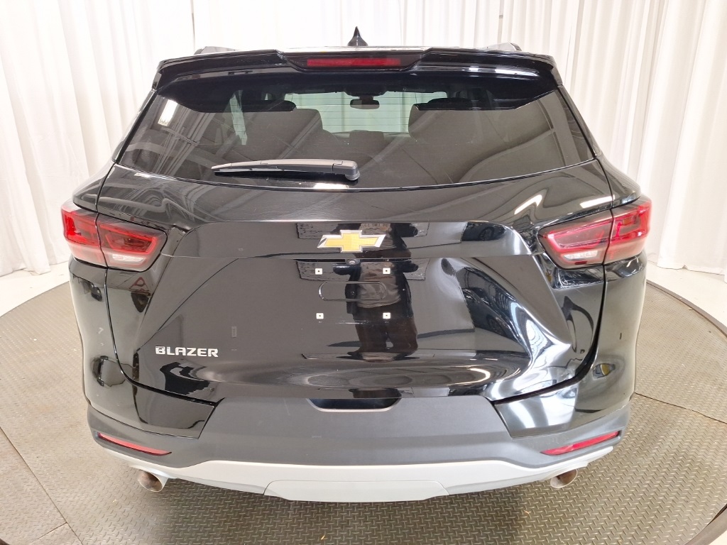 used 2024 Chevrolet Blazer car, priced at $25,494
