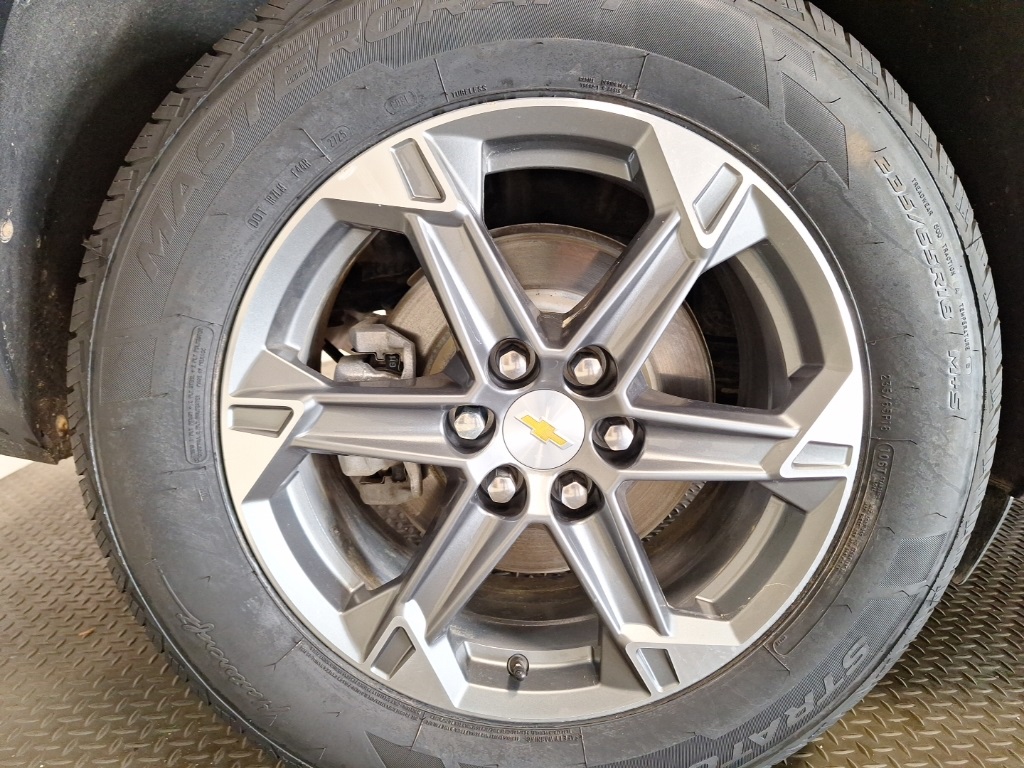 used 2024 Chevrolet Blazer car, priced at $25,494