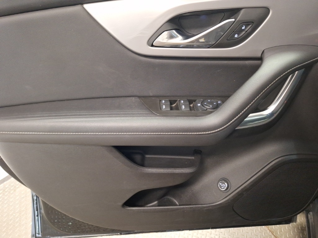 used 2024 Chevrolet Blazer car, priced at $25,494