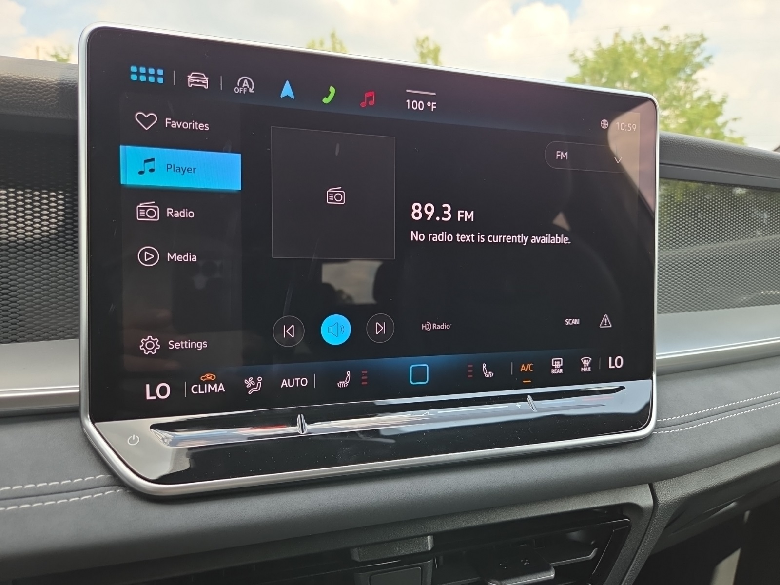 new 2025 Volkswagen Tiguan car, priced at $37,751