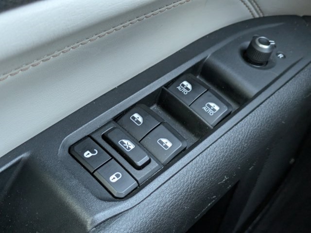 used 2023 Jeep Compass car, priced at $19,589
