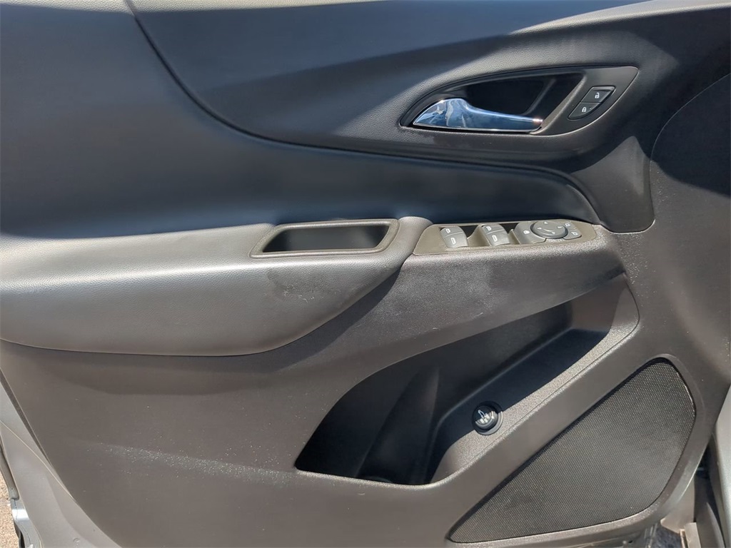used 2024 Chevrolet Equinox car, priced at $20,551