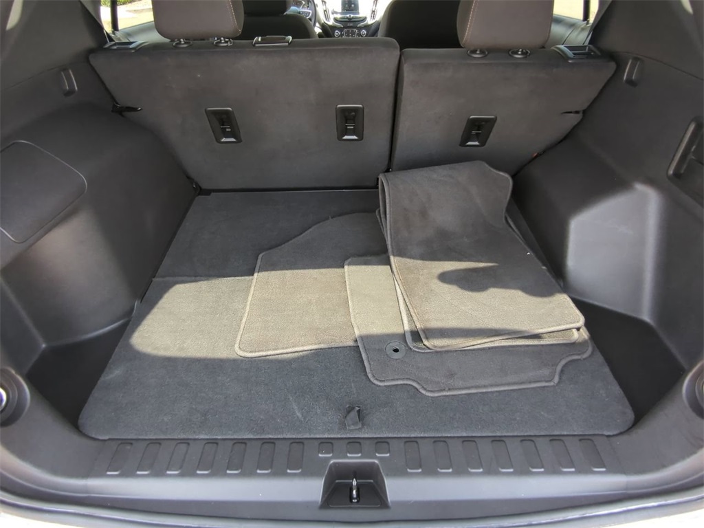 used 2024 Chevrolet Equinox car, priced at $20,551