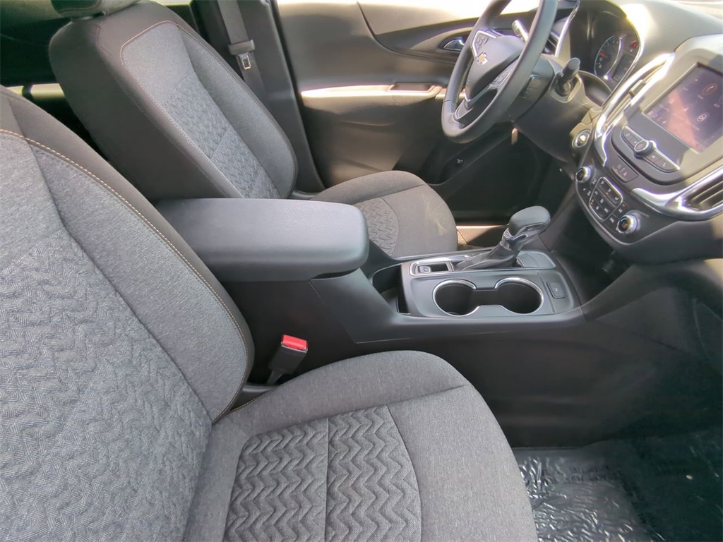 used 2024 Chevrolet Equinox car, priced at $20,551