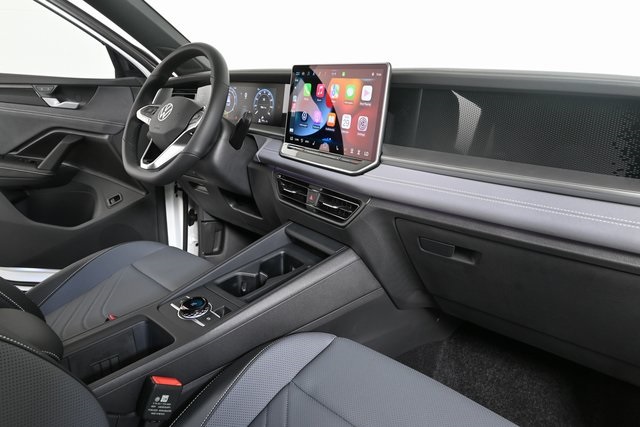 new 2025 Volkswagen Tiguan car, priced at $41,756