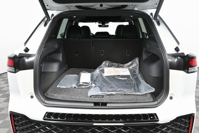 new 2025 Volkswagen Tiguan car, priced at $41,756