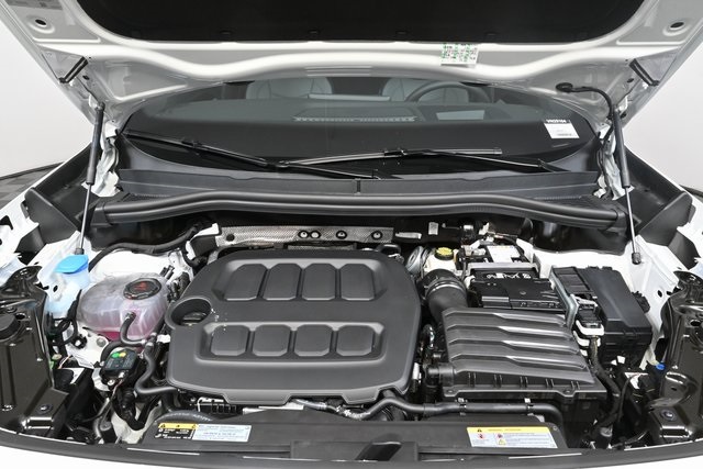 new 2025 Volkswagen Tiguan car, priced at $41,756