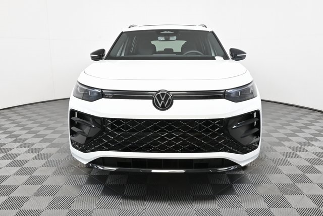 new 2025 Volkswagen Tiguan car, priced at $41,756