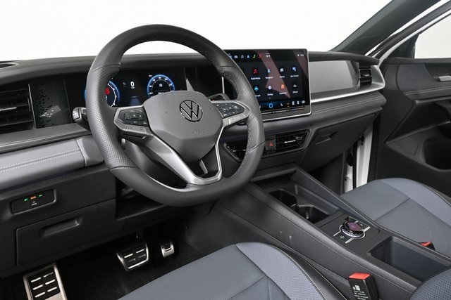 new 2025 Volkswagen Tiguan car, priced at $41,756