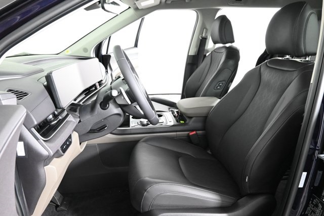 new 2026 Kia Carnival Hybrid car, priced at $46,460