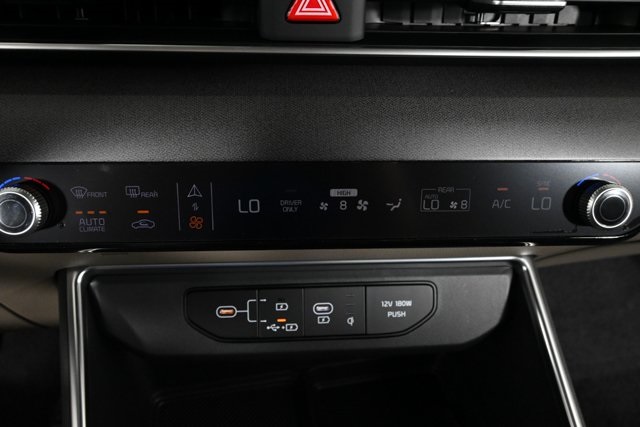 new 2026 Kia Carnival Hybrid car, priced at $46,460