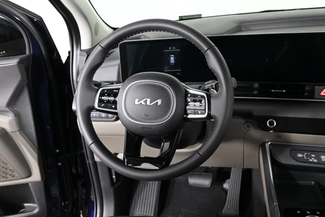 new 2026 Kia Carnival Hybrid car, priced at $46,460