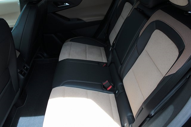 new 2026 Chevrolet Equinox car, priced at $35,930