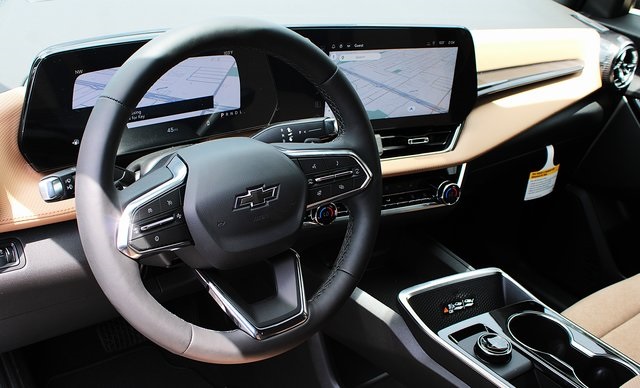 new 2026 Chevrolet Equinox car, priced at $35,930