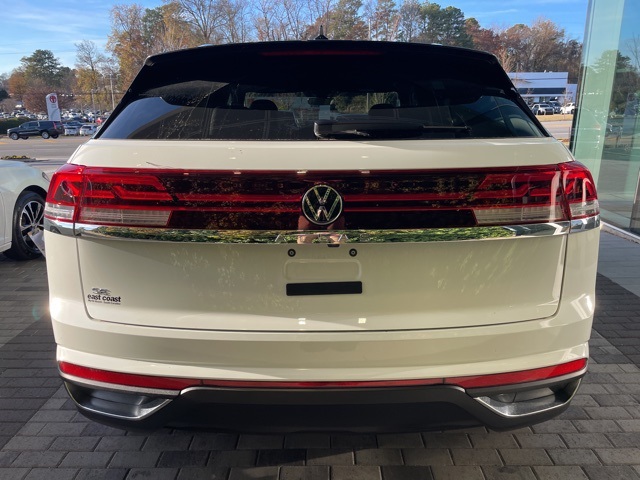 used 2025 Volkswagen Atlas Cross Sport car, priced at $32,500