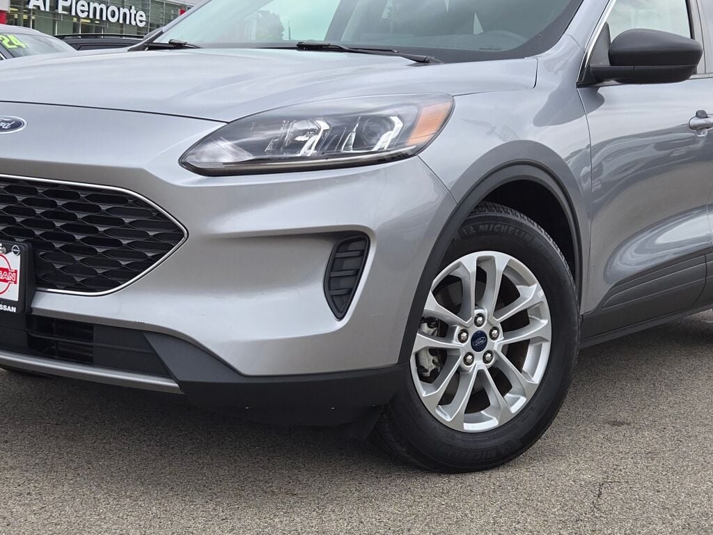 used 2022 Ford Escape car, priced at $21,000