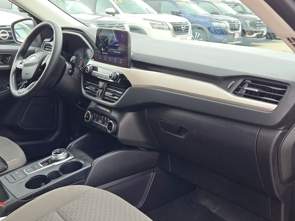 used 2022 Ford Escape car, priced at $21,000