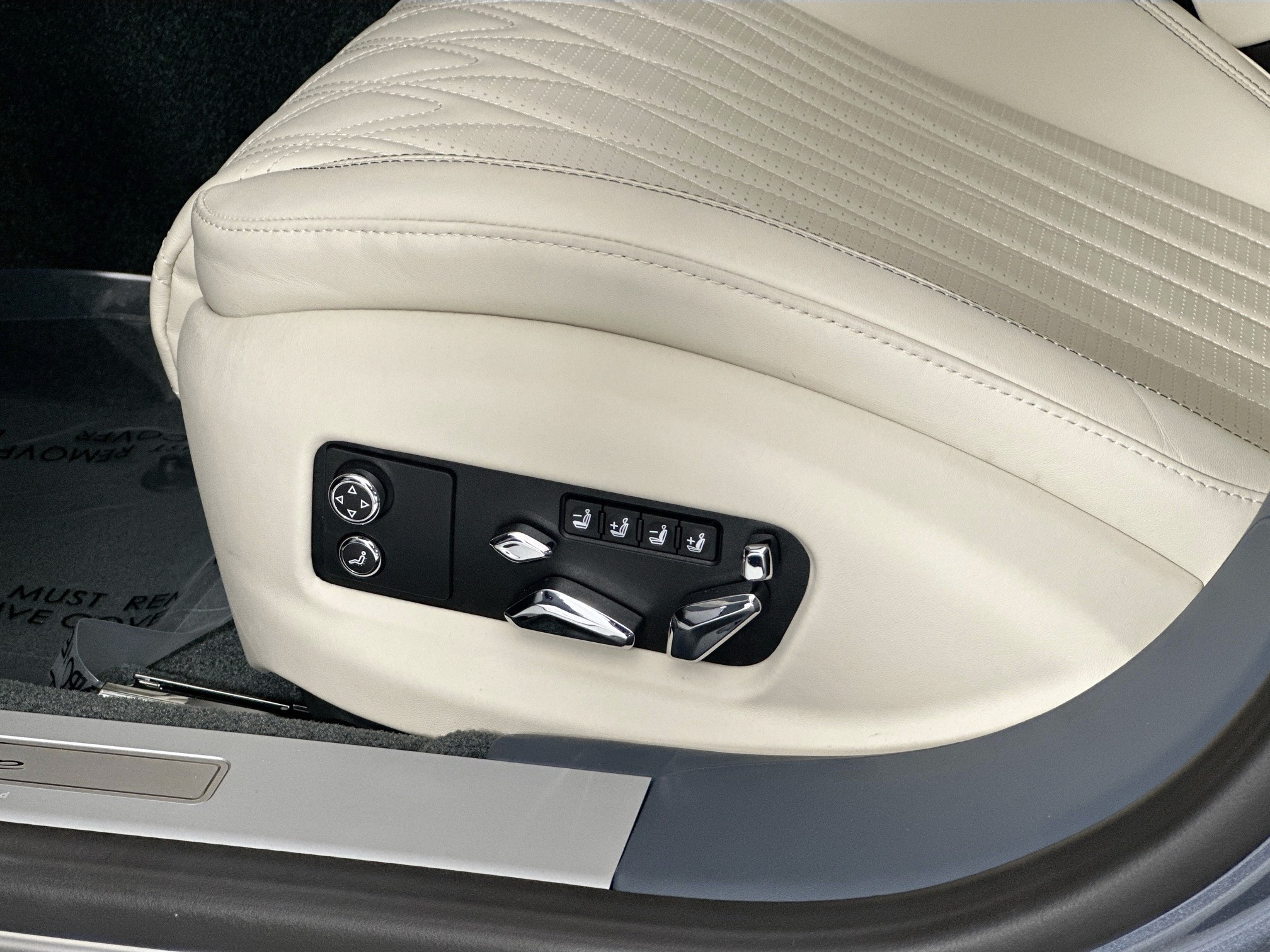 new 2026 Bentley Flying Spur car