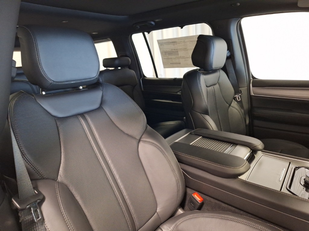new 2025 Jeep Wagoneer car, priced at $80,770