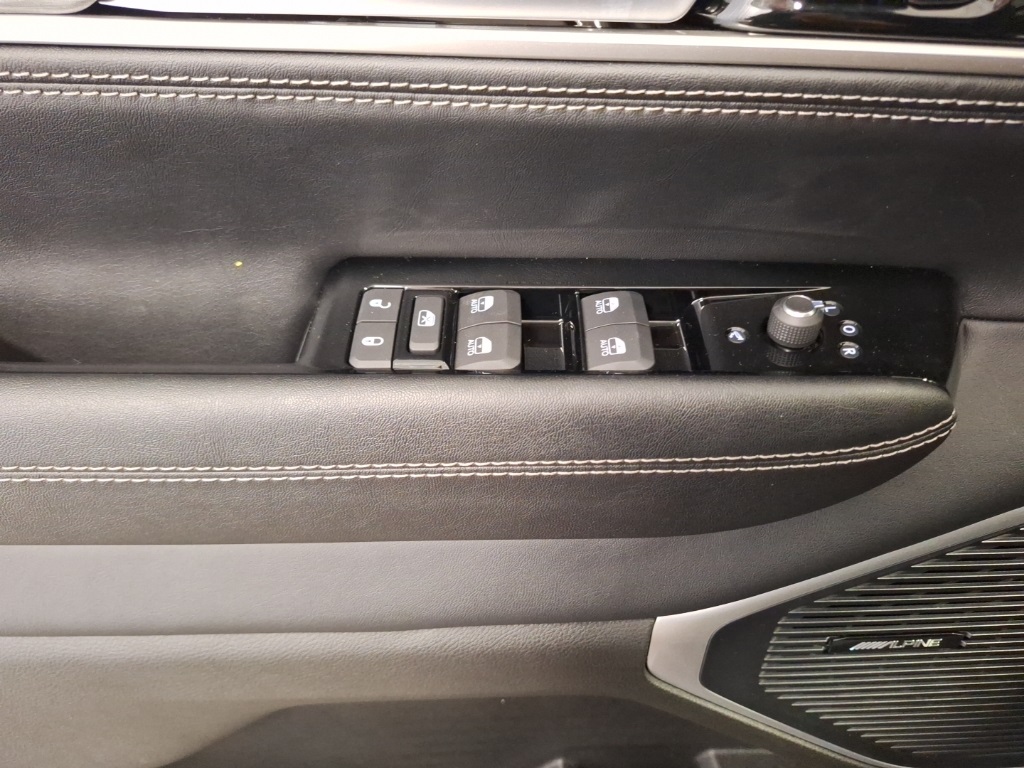 new 2025 Jeep Wagoneer car, priced at $80,770