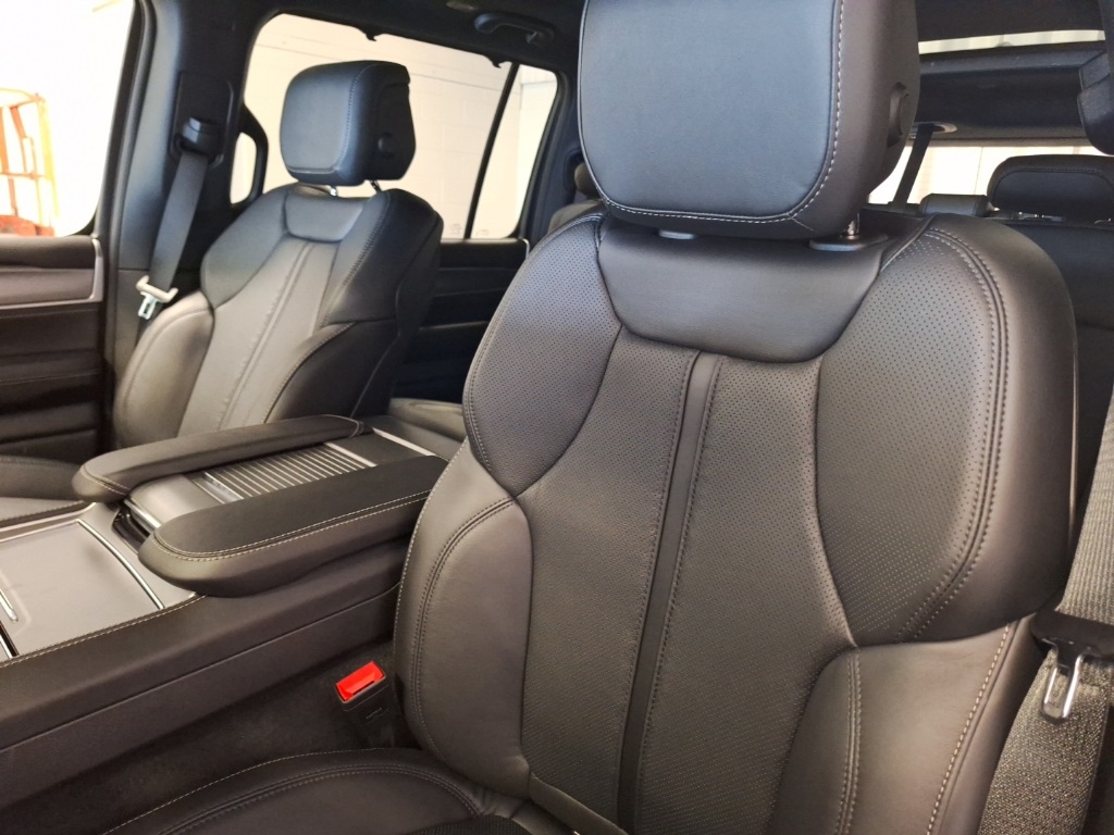 new 2025 Jeep Wagoneer car, priced at $80,770