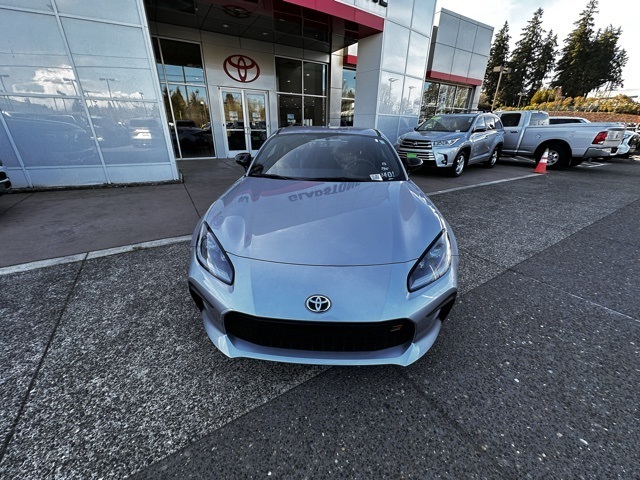 new 2025 Toyota GR86 car, priced at $34,723