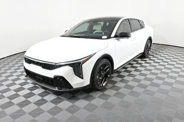 new 2025 Kia K4 car, priced at $31,850