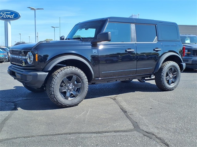 new 2025 Ford Bronco car, priced at $45,232