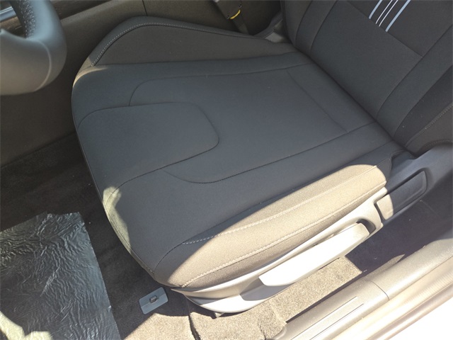new 2025 Hyundai Elantra Hybrid car, priced at $25,945