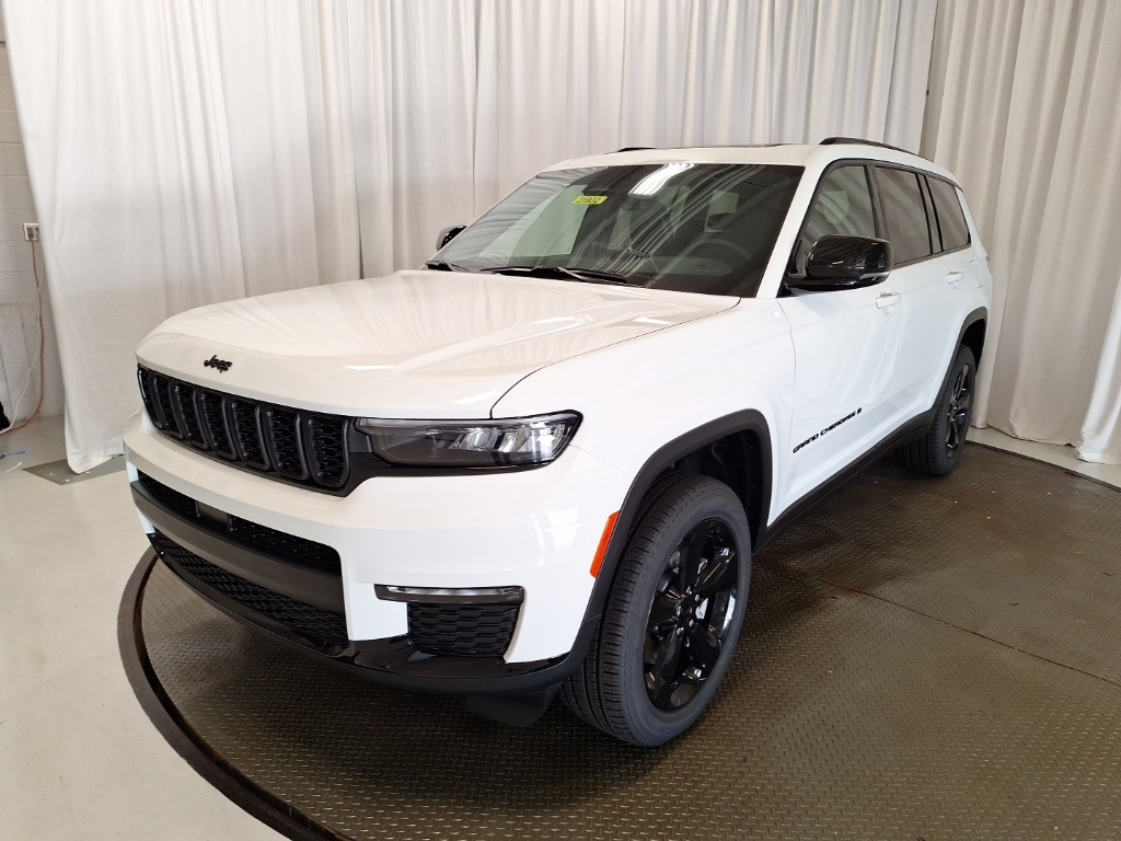 new 2025 Jeep Grand Cherokee L car, priced at $51,740