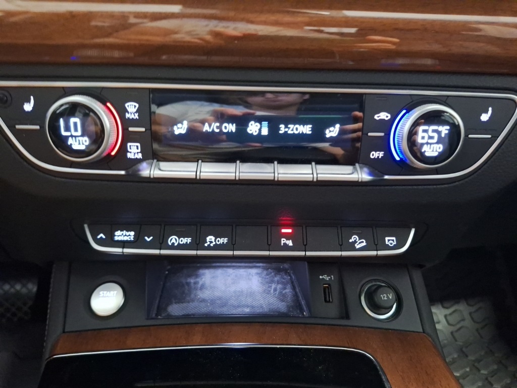used 2021 Audi Q5 car, priced at $28,120