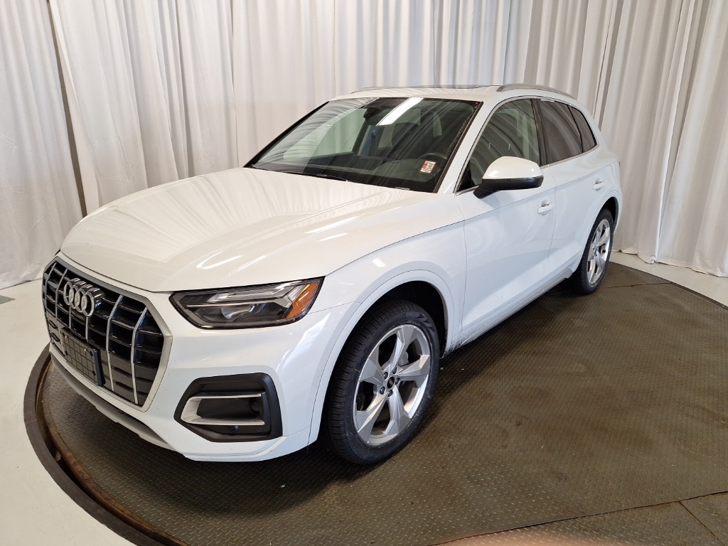 used 2021 Audi Q5 car, priced at $28,120