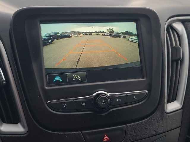 used 2018 Chevrolet Malibu car, priced at $8,994