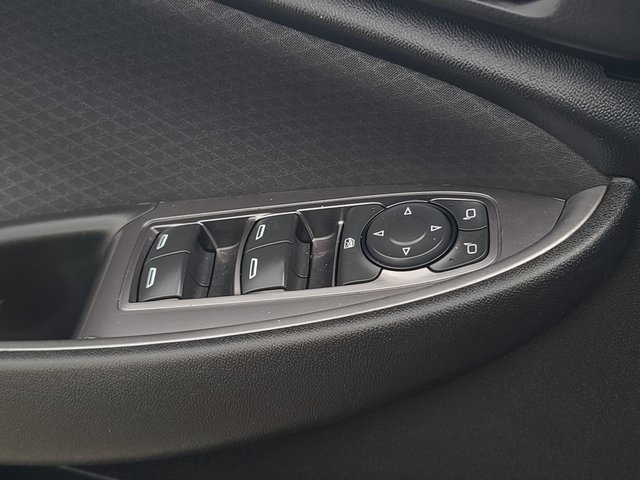 used 2018 Chevrolet Malibu car, priced at $8,994