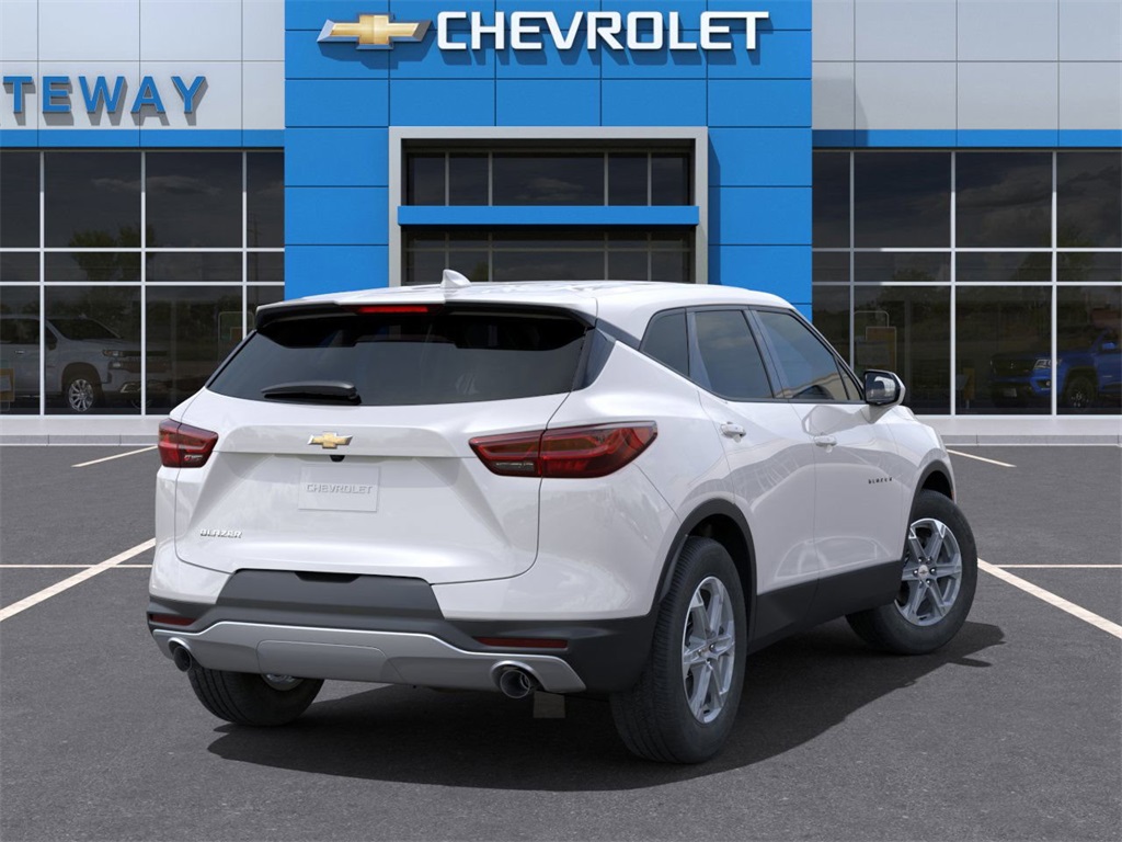 new 2025 Chevrolet Blazer car, priced at $38,165
