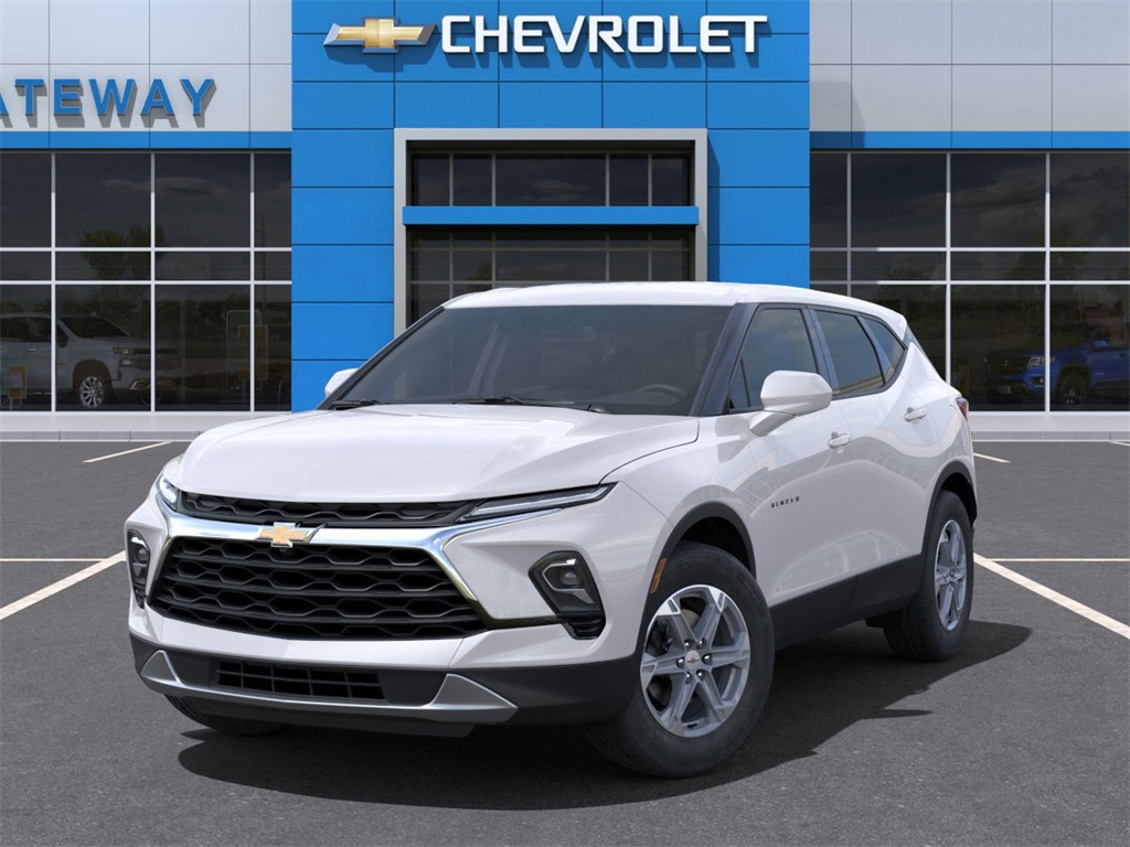 new 2025 Chevrolet Blazer car, priced at $38,165