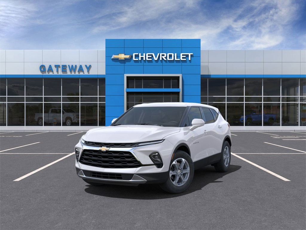 new 2025 Chevrolet Blazer car, priced at $38,165