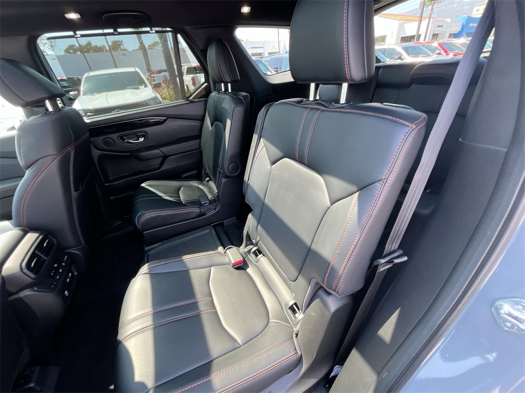 used 2023 Honda Pilot car, priced at $43,600