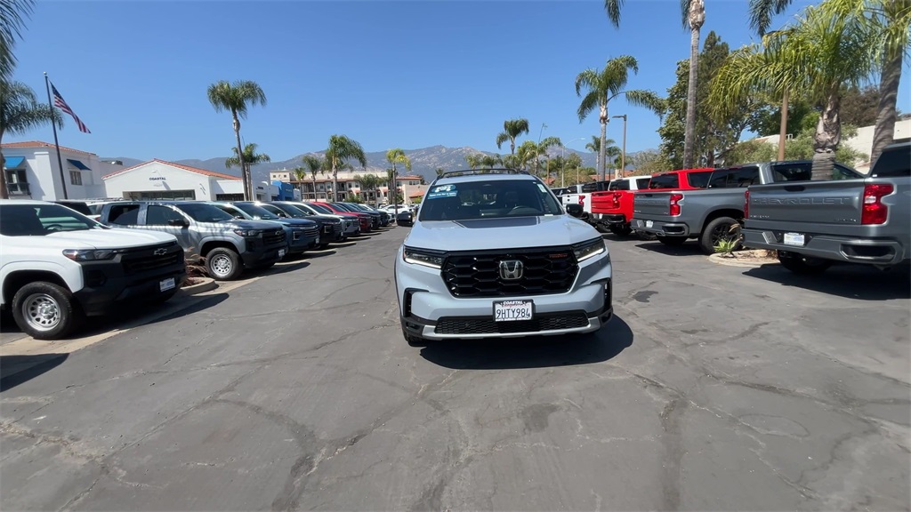 used 2023 Honda Pilot car, priced at $43,600