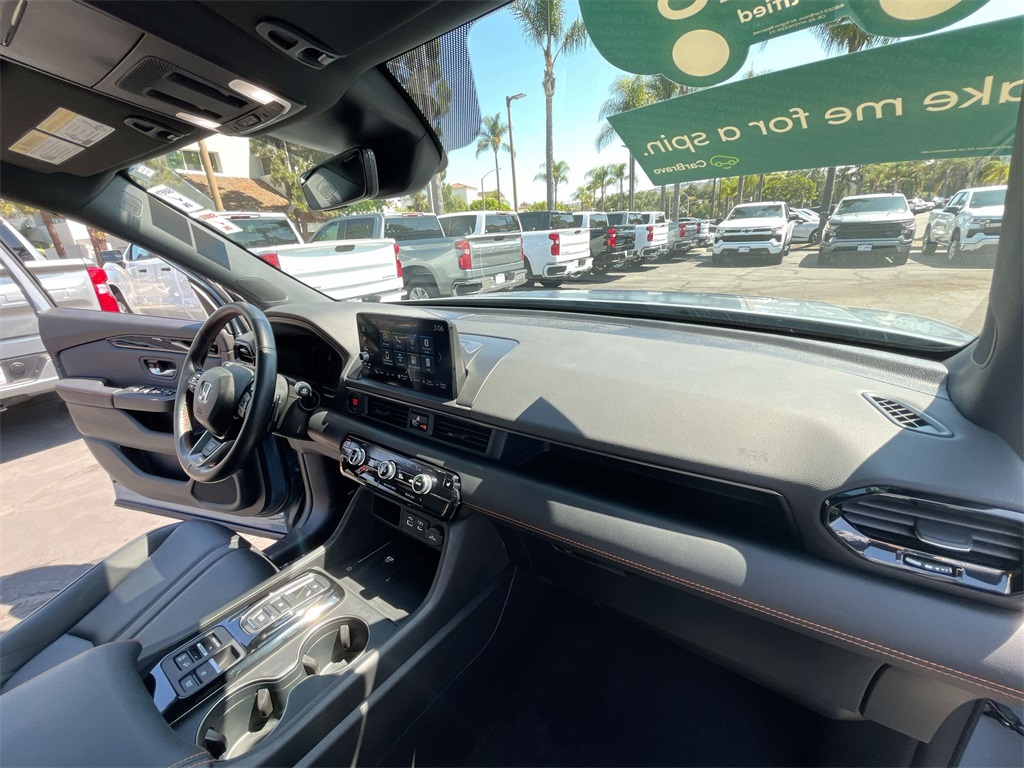used 2023 Honda Pilot car, priced at $43,600