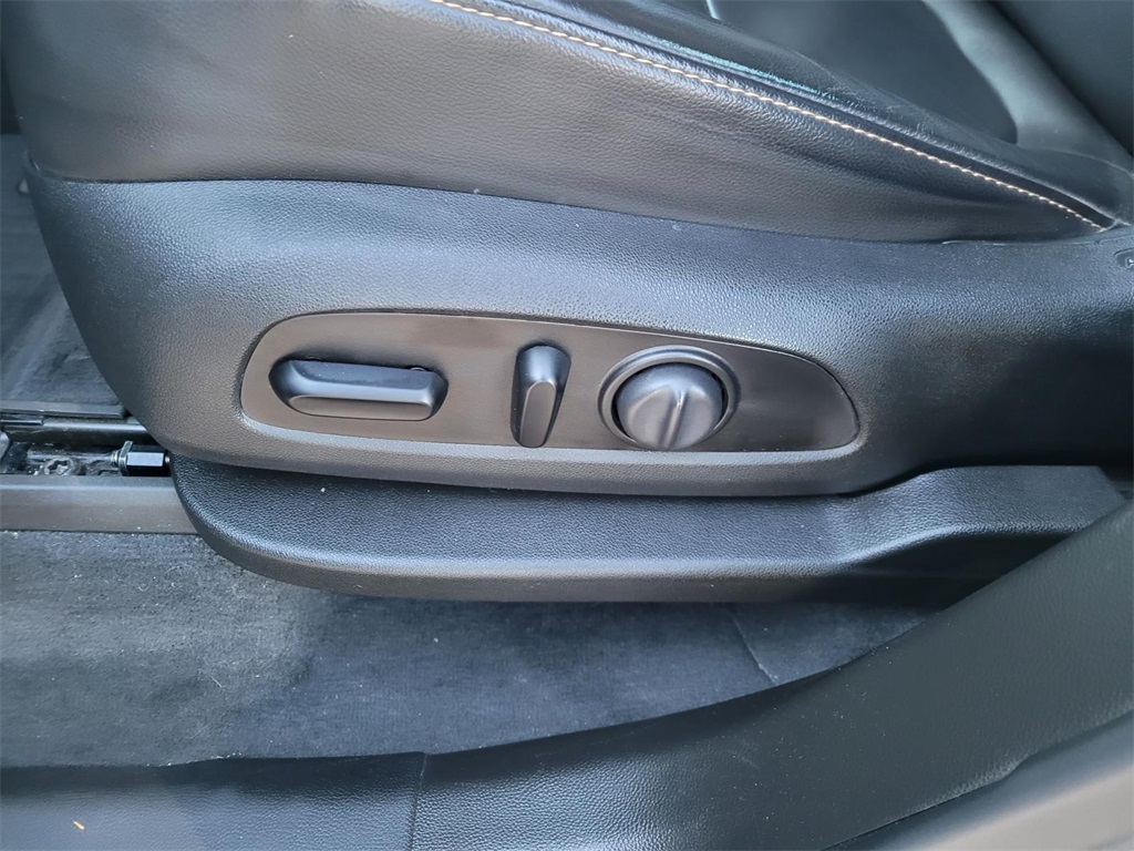 used 2020 Chevrolet Traverse car, priced at $19,900